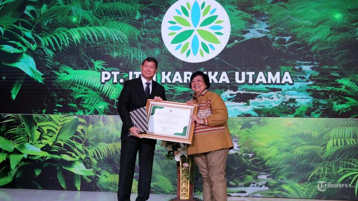 Raih Penghargaan dari Kementerian LHK, Hashim Djojohadikusumo Konsisten Buktikan Komitmen Iklim