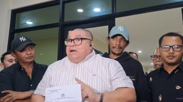 Soal Akun Palsu yang Catut Nama Ibunda Vadel Badjideh, Razman Nasution: Akan Ambil Tindakan Hukum