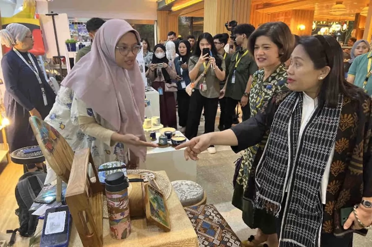 BUMN Fasilitasi UMKM Binaan Pasarkan Produk Lewat Bazar ''BerKRIYAsi''