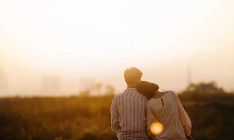 Rahasia Hubungan Harmonis: 9 Tips Membangun Koneksi Lebih Erat dengan Pasangan