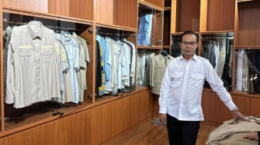 Cerita Pak Bun Penjahit Pribadi Siapkan 3 Setelan Jas untuk Dipakai Prabowo saat Pelantikan Presiden