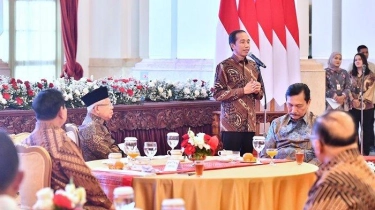 Momen Hangat Sekaligus Haru di Acara Makan Siang Jokowi Bersama Para Menteri & Prabowo Subianto
