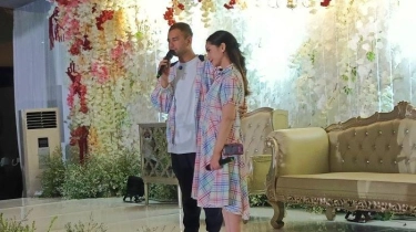 Raffi Ahmad dan Nagita Gelar Syukuran 10 Tahun Pernikahan, Buat Panggung Hingga Makan Bareng Warga