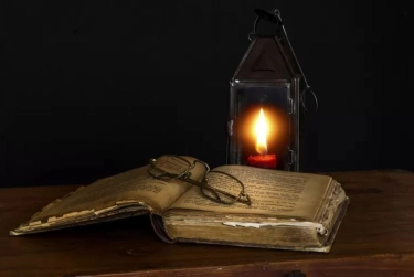 Rahasia Sukses Weton Minggu Kliwon: Mulai dari Jodoh, Karier, Nasib, hingga Masa Depan