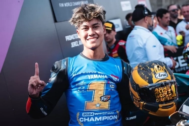 Pembalap Muda Asal Bantul, Aldi Satya Mahendra Cetak Sejarah! Juara Dunia WSSP300 Pertama dari Indonesia