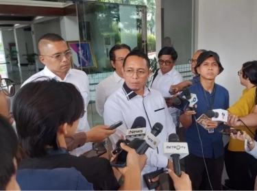 Profil Hasan Nasbi, Dari Mendirikan Lembaga Survei Kini Jadi Kepala Kantor Komunikasi Kepresidenan