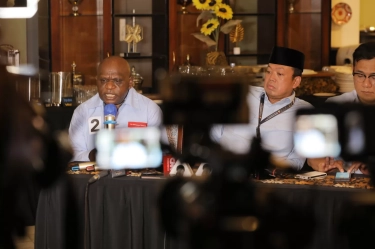 Profil Natalius Pigai, Putra Papua yang Ditunjuk jadi Menteri HAM di Kabinet Merah Putih