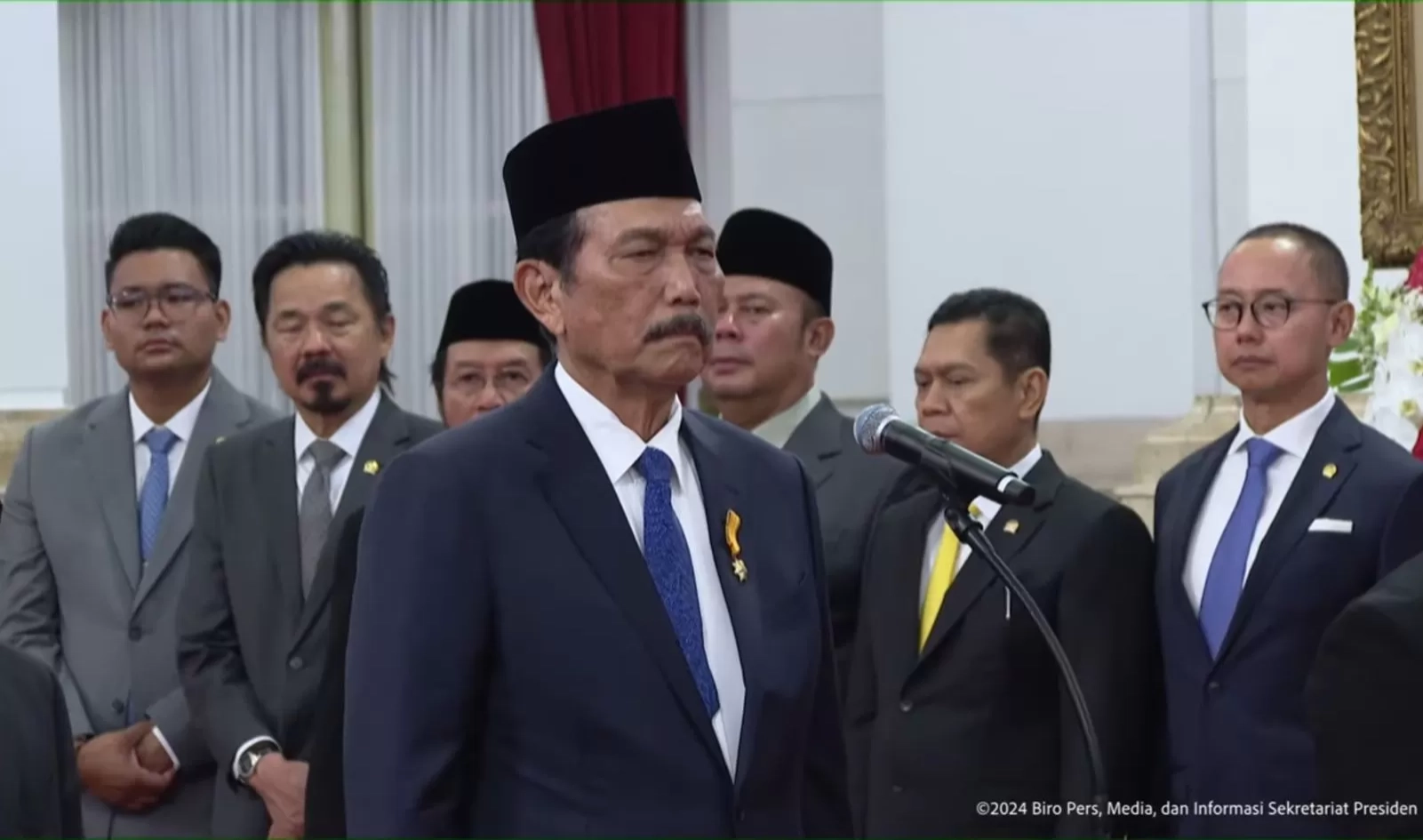 Usai Pamit dari Menteri Jokowi, Luhut Dilantik jadi Ketua Dewan Ekonomi Nasional
