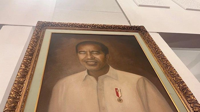 Lukisan Jokowi di Dinding Istana Bersama Deretan Mantan Presiden RI Tarik Perhatian Menteri Prabowo