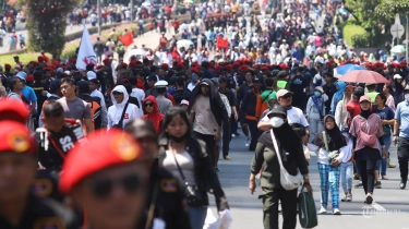 Pekerja, Mahasiswa hingga Driver Ojol Nantikan Kiprah Pemerintahan Prabowo