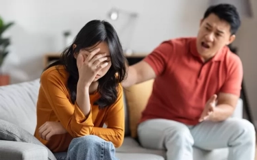 Jika Pasangan Anda Menunjukkan 8 Perilaku Ini, Hubungan Anda Kemungkinan Tidak Memiliki Masa Depan
