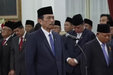 Luhut Tambah Jabatan Lagi, Kini Dilantik jadi Penasihat Khusus Presiden Bersama Wiranto, Dudung, dan Muhadjir Effendy
