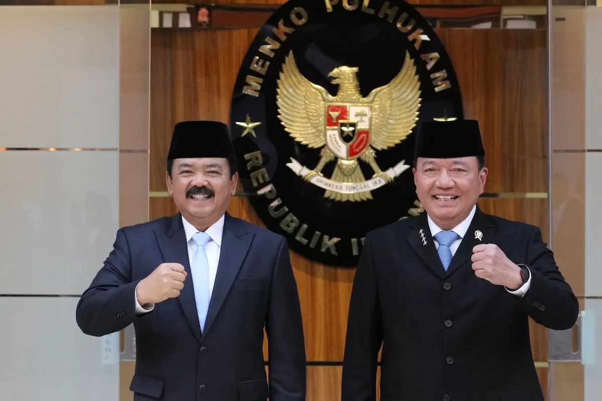Pesan Hadi Tjahjanto untuk Budi Gunawan Usai Serah Terima Jabatan Menko Polkam