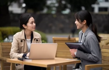 Tanda Orang Berbakat Jadi Pendengar yang Baik: 8 Karakteristik Unik yang Menjadi Ciri Kelebihan Mereka