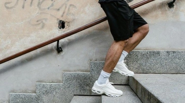6 Rekomendasi Sepatu Lari Pria Terlaris, Pilihan Tepat untuk Kenyamanan dan Gaya