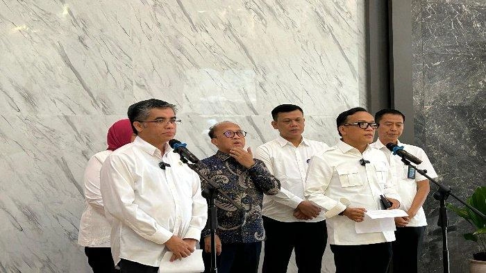 Target 100 Hari Kerja Kemnaker Era Prabowo: Fokus Upah dan Lapangan Pekerjaan