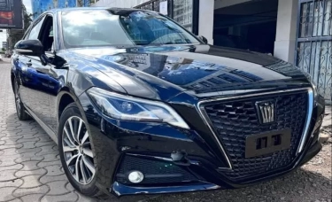 Cek Lagi Spesifikasi Toyota Crown Hybrid yang Dipakai Menteri Jokowi Periode 2019-2024, Dipakai di Era Prabowo Subianto Nggak Ya?