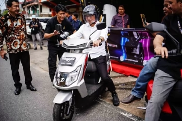 United E Motor Ekspansi ke Kalimantan Barat Buka Dealer dan Kenalkan Dua Varian Baru