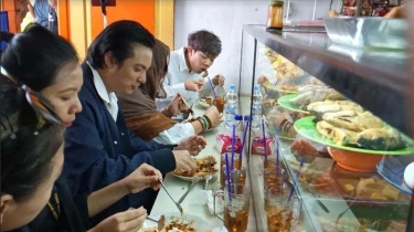 Baim Wong Pilih Makan di Warteg Saat Tunggu Antrean Sidang Cerai Perdananya dengan Paula Verhoeven