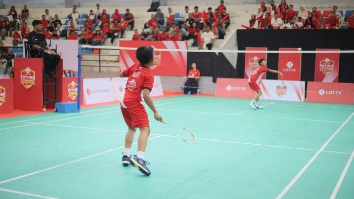 Debby Susanto dan Candra Wijaya Latih 24 Pebulutangkis Muda di Future Champions Badminton Challenge