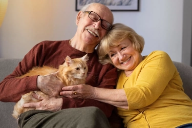 7 Tips Menarik untuk Hidup Bahagia dan Sehat: Cara Praktis Meningkatkan Kesehatan Mental bagi Lansia