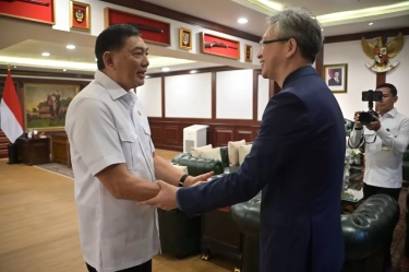 Menhan Sjafrie Terima Dubes Tiongkok Wang Lutong di Kantor Kemhan, Sepakati Peningkatan Hubungan Bilateral