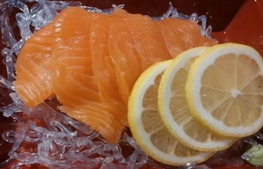 Sashimi Salmon Merupakan Makanan yang Baik Bagi Tubuh, Berikut Ini 5 Manfaatnya untuk Anda