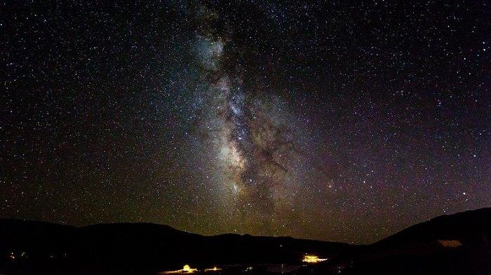 Menikmati Fenomena Milky Way, Cek 3 Tempat Terbaik di Indonesia yang Menarik untuk Dikunjungi