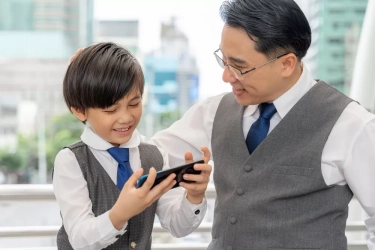 3 Shio Anak Ini Bikin Orang Tua Bangga, Diramal Akan Punya Masa Depan Gemilang, Apa Saja?