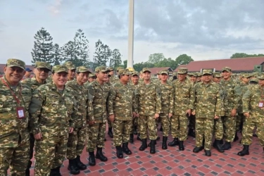 Kabinet Merah Putih Olahraga Pagi Bersama di Akmil Magelang