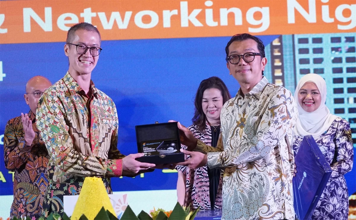 Solar Radiance dan D’Best Group Operasikan PLTS Atap di Pusat Perbelanjaan Terbesar Makassar