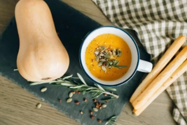 Tak Hanya Buah Bit: Kenali 7 Makanan kaya Zat Besi untuk Mencegah Anemia pada Perempuan
