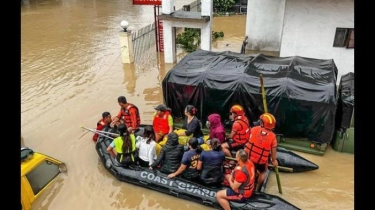 Badai Tropis Tami Hantam Filipina, Kota-kota Terendam, 40 Tewas, Puluhan Ribu Mengungsi 
