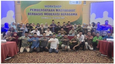 KH Zulfa Mustofa Ungkap Pentingnya Penerapan Nilai Moderasi Beragama di Indonesia