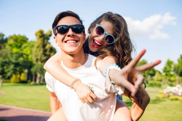 4 Zodiak Ini Diramalkan Bertemu Jodohnya pada November 2024, Benih Cinta Siap Tumbuh