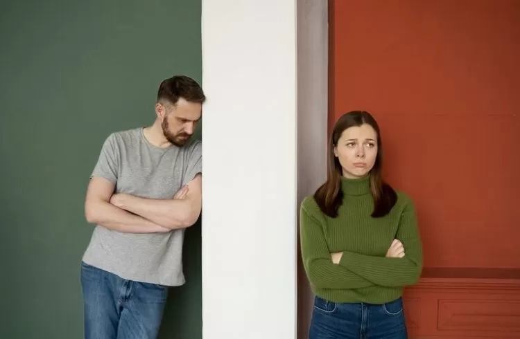 Apakah Ada 'Breadcrumbing' dalam Hubungan Anda? Berikut 8 Tanda Manipulasi Emosionalnya