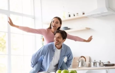 Cinta Berkualitas: 7 Tanda Anda dan Pasangan Berada dalam Hubungan yang Sehat daripada Kebanyakan Orang