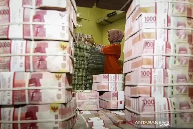 Kelola Defisit Anggaran Rp 616 Triliun, Pengamat Hukum Hardjuno Wiwoho Minta Presiden Prabowo Kurangi Potensi Korupsi dan Kebocoran Anggaran