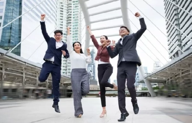 Tak Kenal Kata Nanti, 5 Zodiak Ini Sukses Finansial di Usia Muda Berkat Pencarian Peluang, Bukan Menunggu Keajaiban Datang!