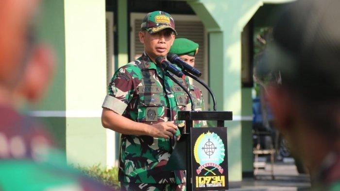 Letkol Inf Devy Kristiono, S.E., M.Si