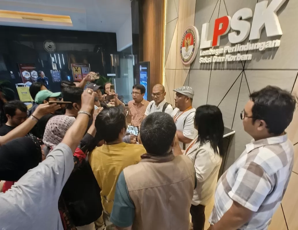 Di Hadapan Rudy Soik, Kapolda NTT: Saya Sayang sama Kamu, Saya Ingin Kamu jadi Polisi yang Baik