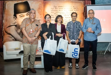 Gerak Jakarta, UPJ Gelar Bedah Buku Sejarah Pembangunan Kota Jakarta