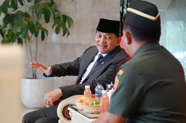 Temui Panglima TNI Agus Subiyanto, Menhan Sjafrie Sjamsoeddin Singgung Reformasi Birokrasi Pertahanan