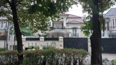Mengintip Rumah Mewah Zarof Ricar di Senayan: Empat Lantai dan Tersambung ke Kediaman Sang Anak