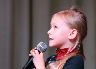 Tips Parenting: 8 Hal yang Harus Dipelajari Anak-anak tentang Kepercayaan Diri