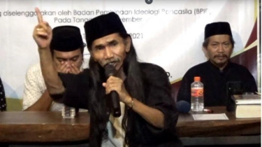 Mama Ghufron yang Ngaku Bisa Bicara dengan Malaikat Kini Kehilangan Motor, Salahkan Satpam yang Jaga