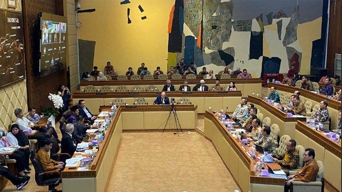 Mendagri Tito Sambut Baik Rencana Revisi UU Politik Menjadi Satu Paket dalam Omnibus Law