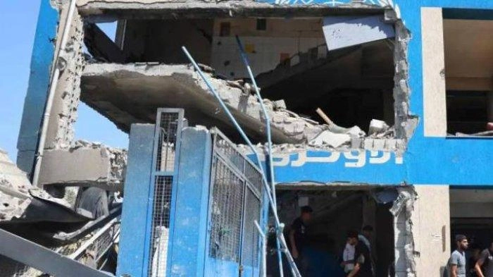 Tak Peduli Dikecam Warga Dunia, Israel Hancurkan Tembok UNRWA di Tulkarm Tepi Barat