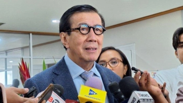 Yasonna Minta Menteri HAM Pigai Libatkan BUMN dalam Penyelesaian Non-yudisial Kasus HAM Berat