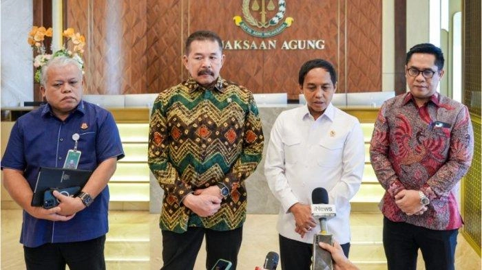 Temui Jaksa Agung, Menhut Bahas Penindakan Bisnis Ilegal di Kawasan Hutan
